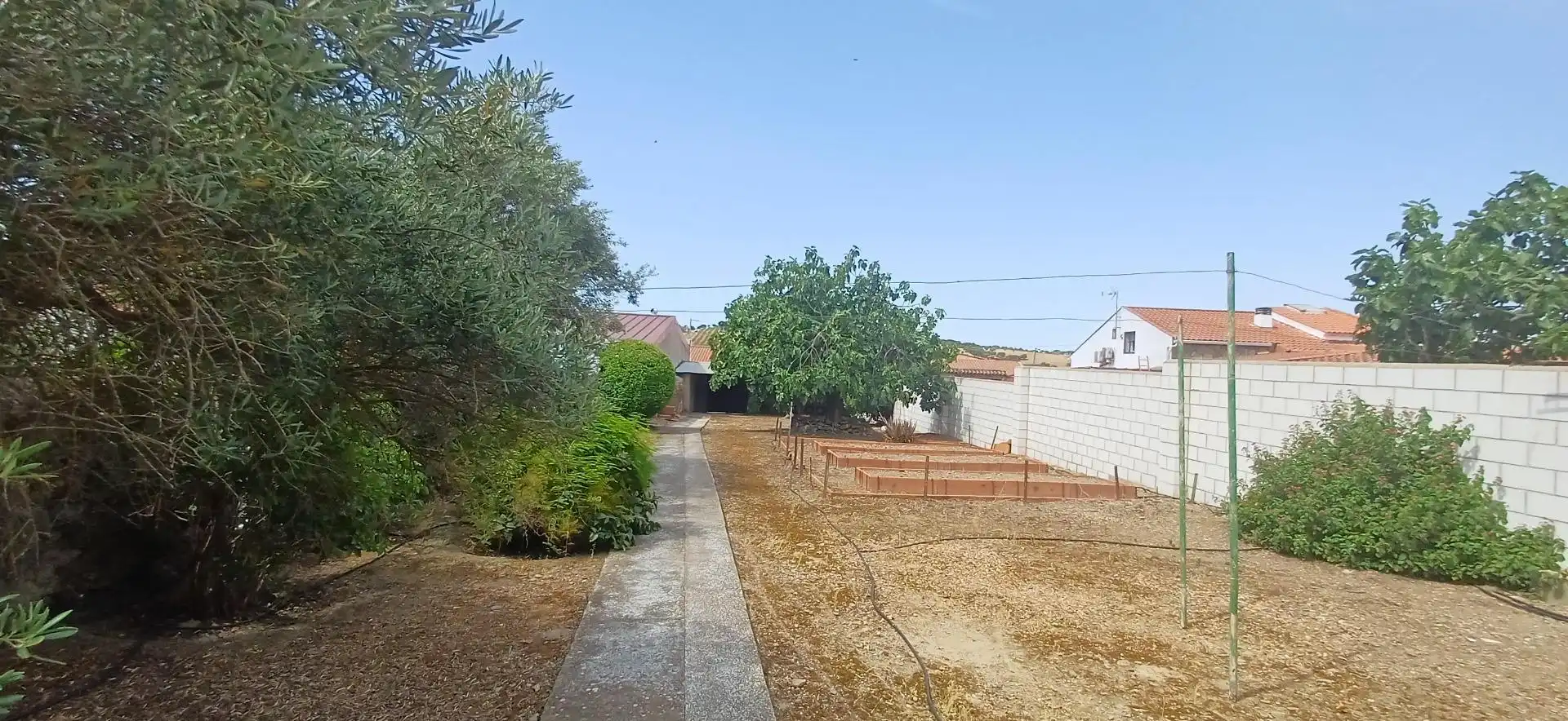 Casa o xalet en venda en Cheles amb Terrassa, Traster i Balcó