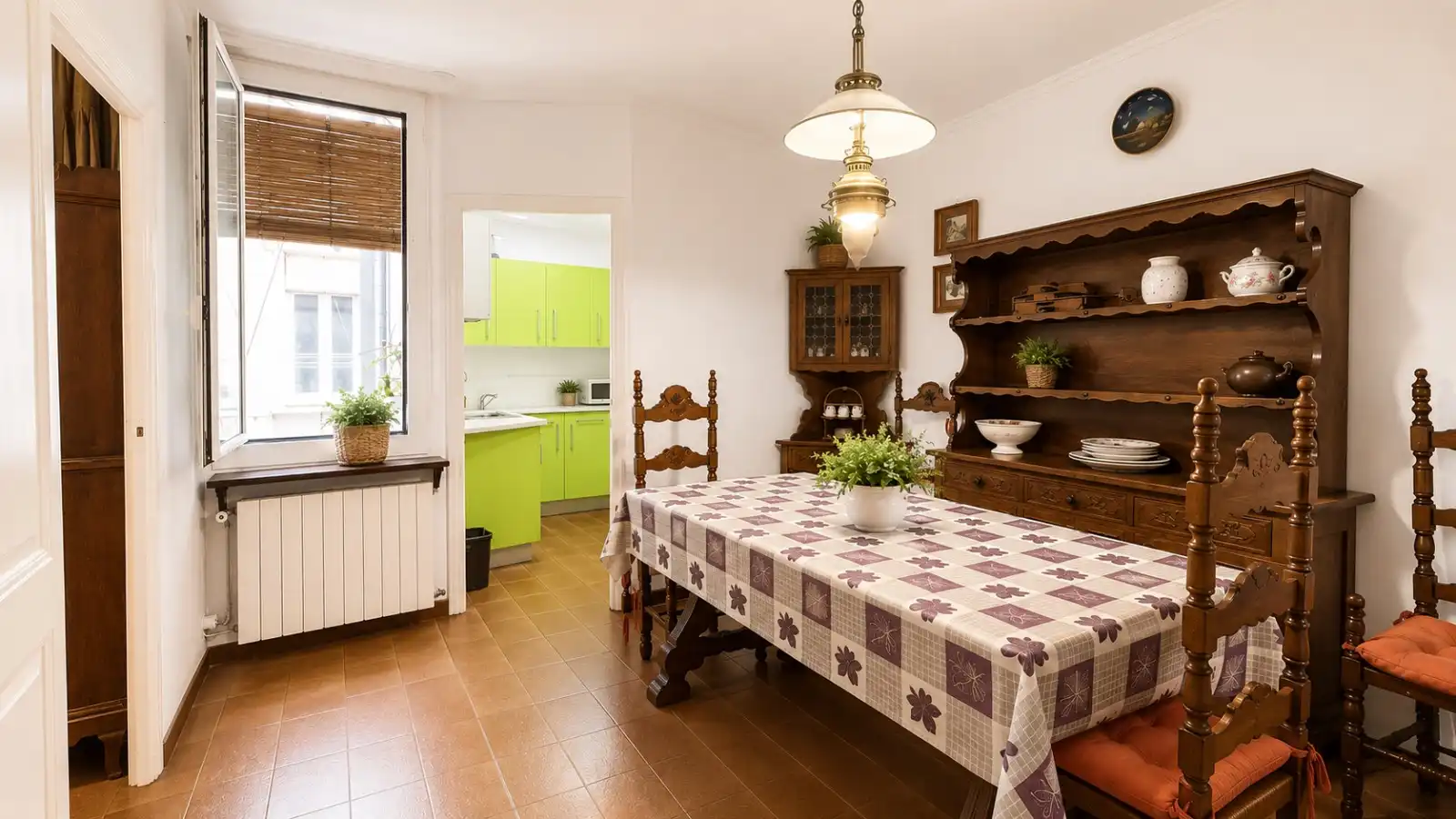 Comedor de Piso en venta en Barcelona