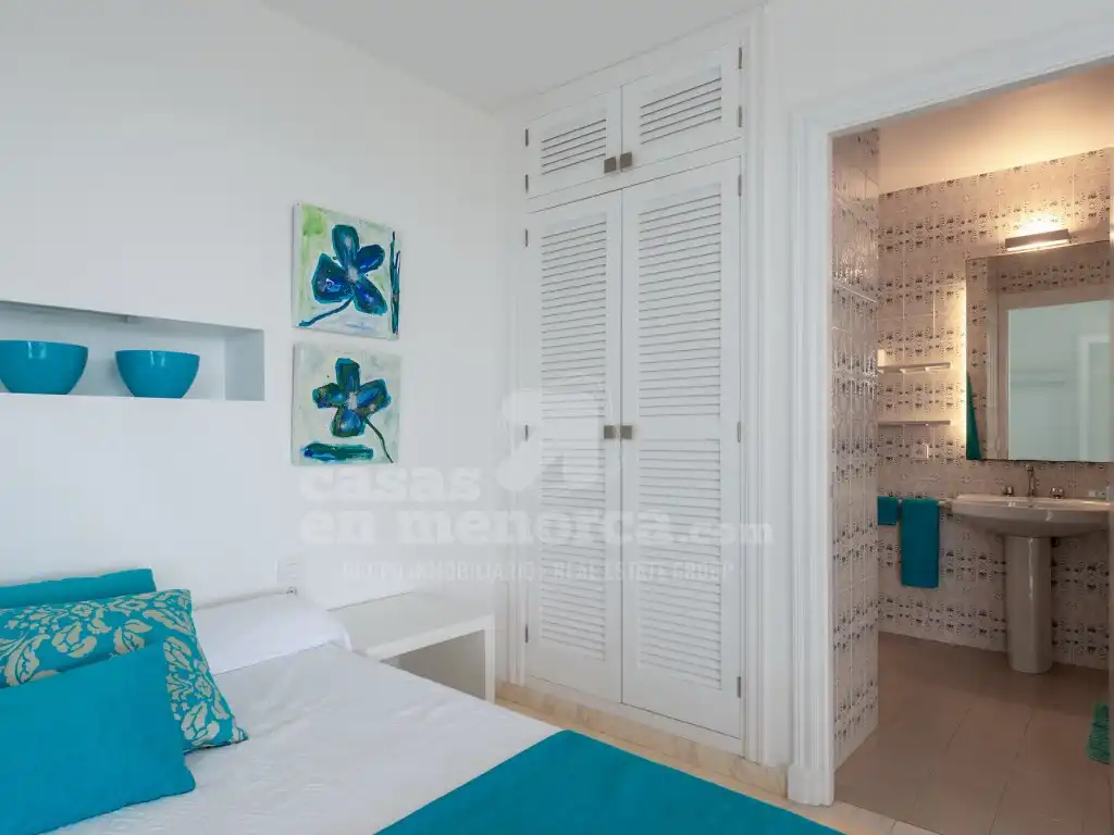Dormitori de Casa o xalet en venda en Es Migjorn Gran amb Terrassa i Piscina
