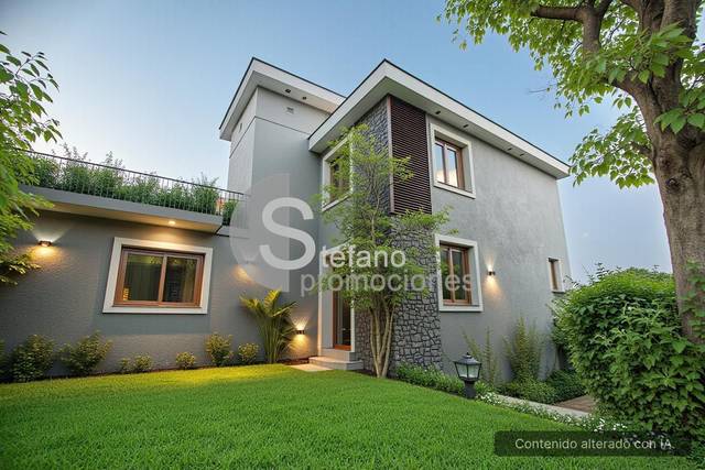 Casa-chalet en Venta en Limonar