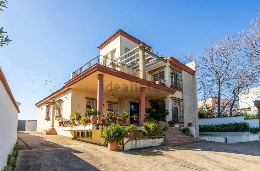 Vista exterior de Casa o chalet en venta en Olivares con Aire acondicionado, Calefacción y Jardín privado
