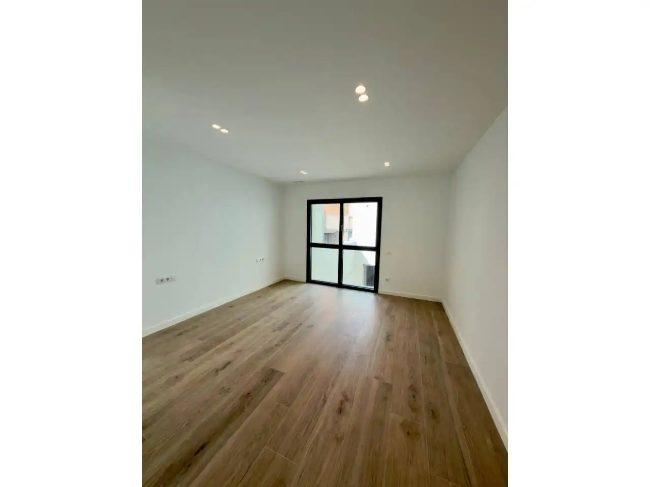 Habitación de Dúplex de alquiler en Sabadell con Aire acondicionado, Calefacción y Parquet
