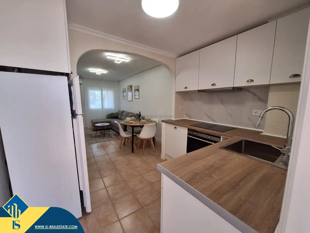 Cuina de Casa o xalet en venda en Torrevieja amb Aire condicionat, Jardí privat i Terrassa