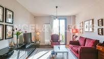 Living room of Apartment for sale in El Vendrell  with Air Conditioner, Heating and Parquet flooring