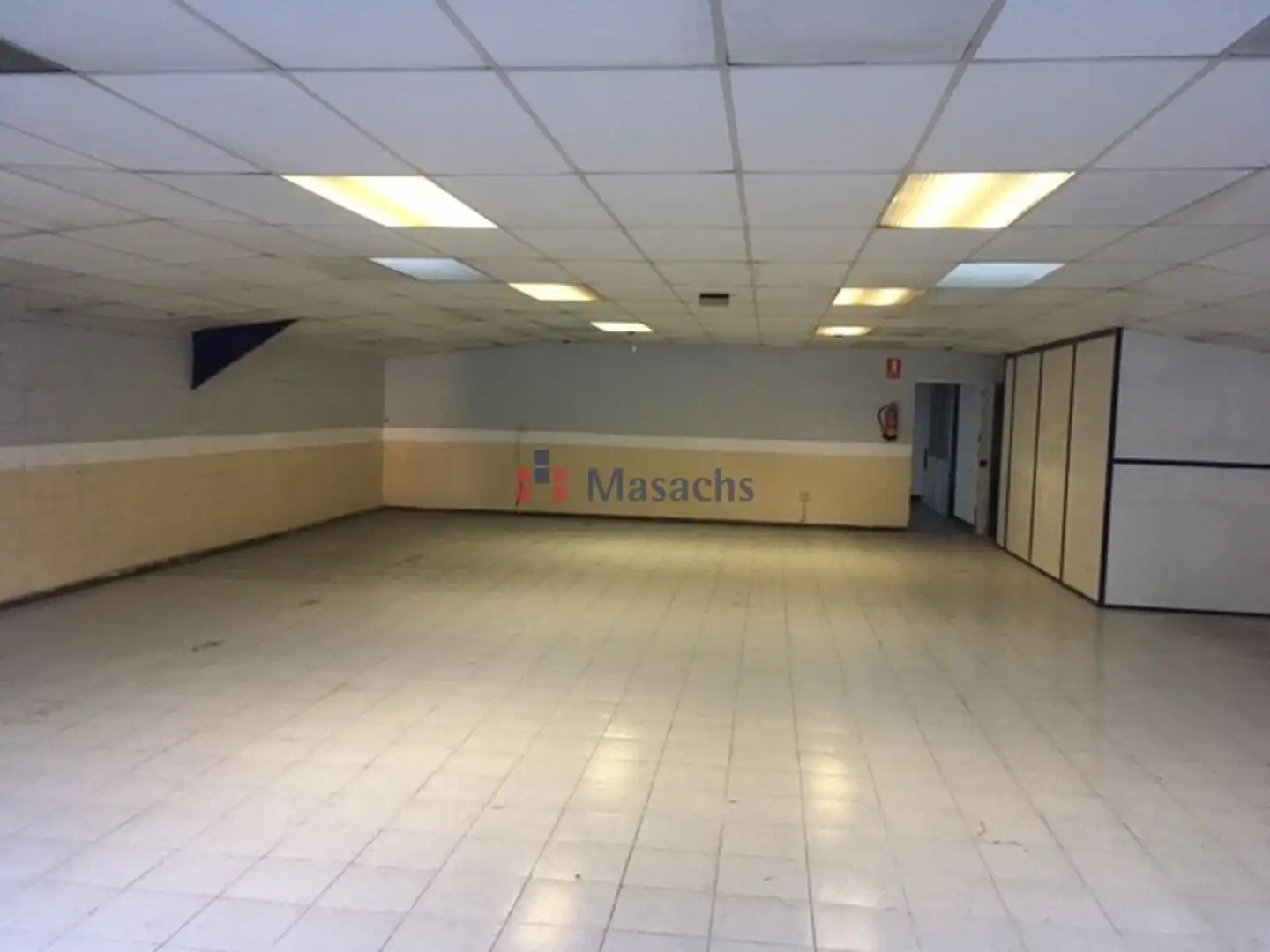 Industrial building for sale in Zona Industrial, imagen 2