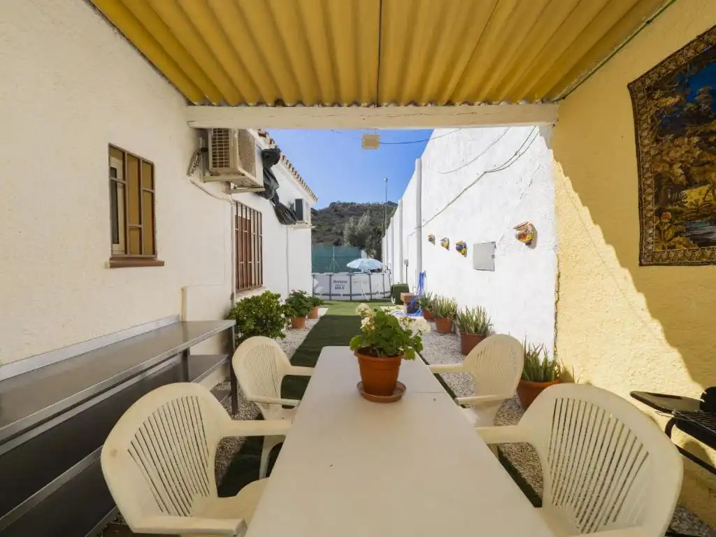 Terrassa de Casa o xalet en venda en Málaga amb Jardí privat, Terrassa i Piscina