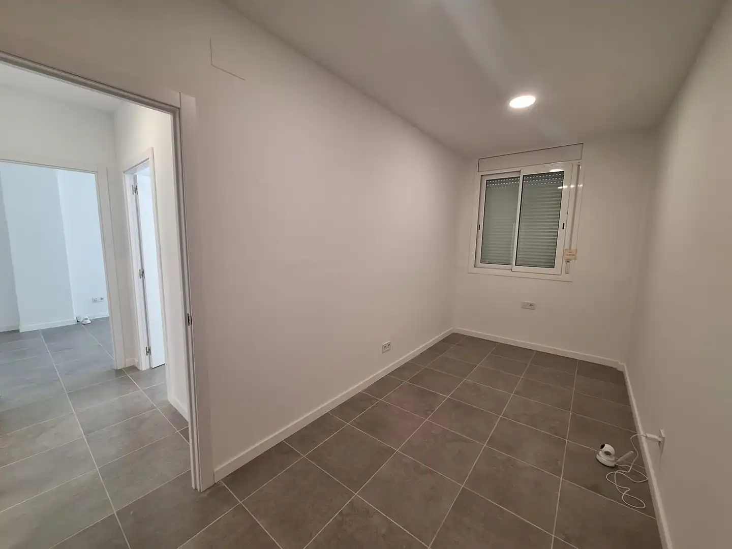 Ground floor for sale in Sabadell  with Alarm