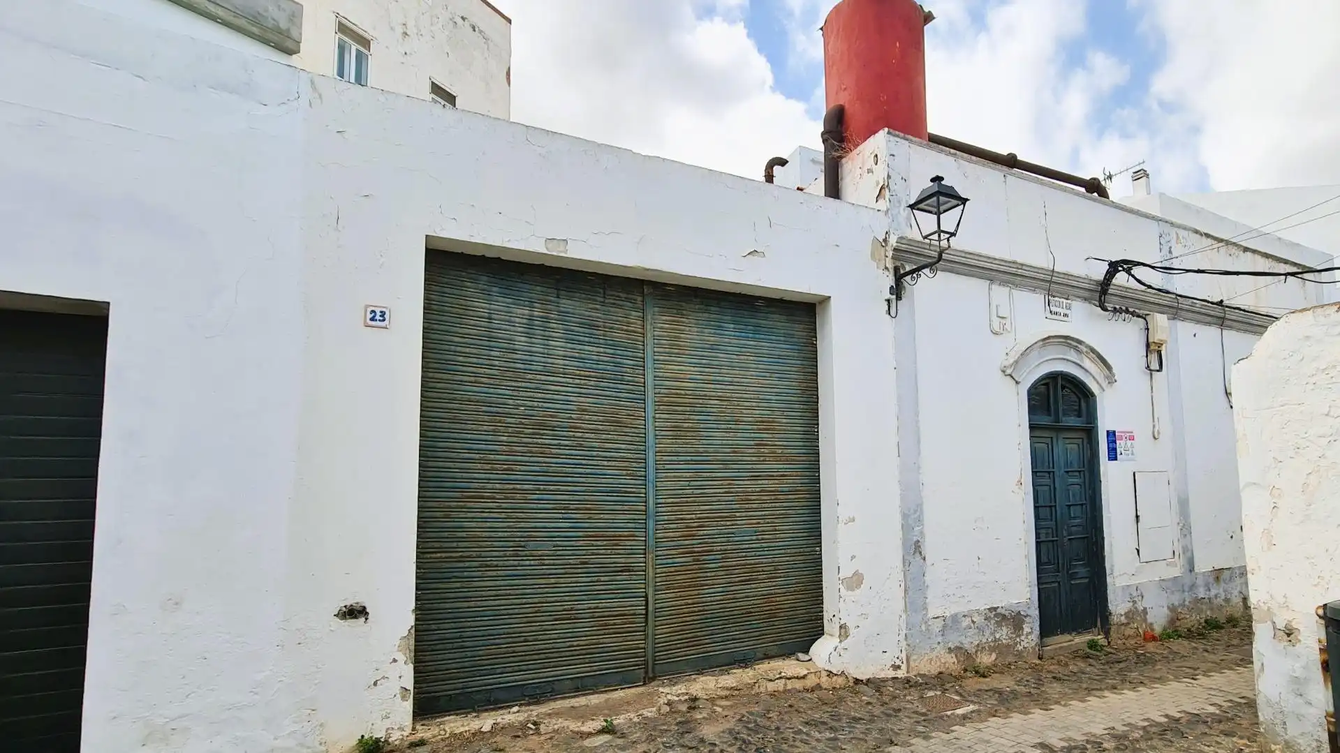 Vista exterior de Local en venta en Telde