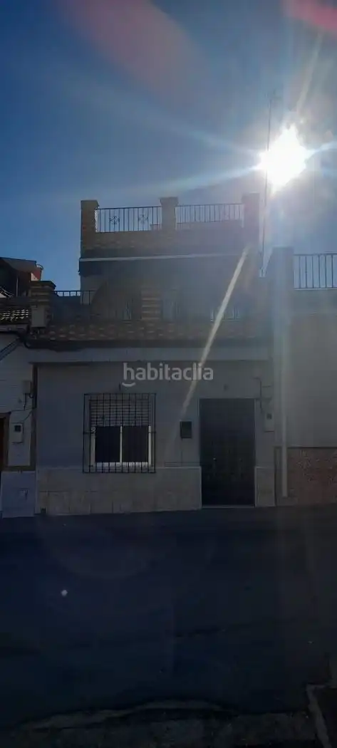 Haus zum Verkauf in Avenida de la Constitucion 9