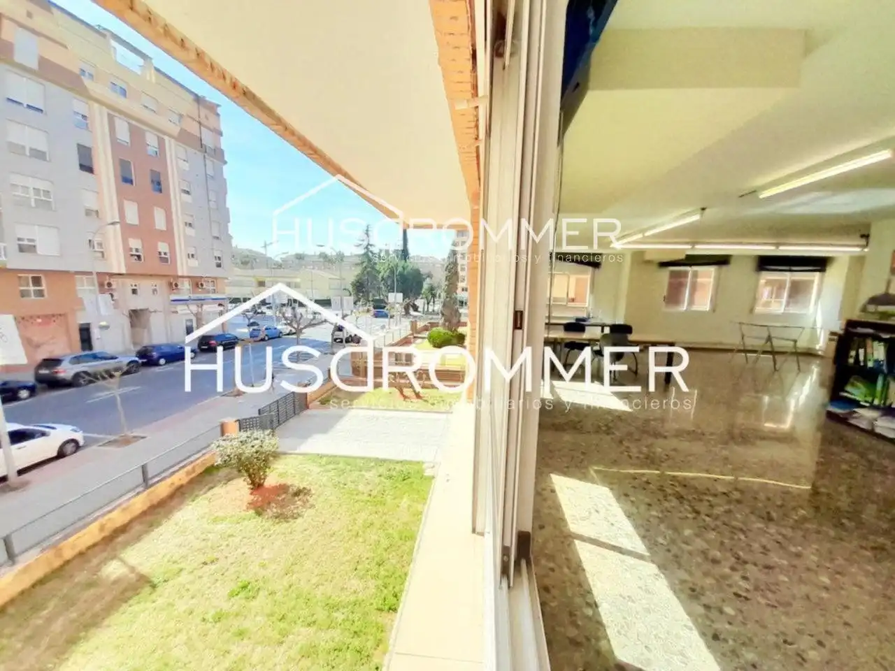 Büro zur Miete in Francesc Tàrrega, Piscinas