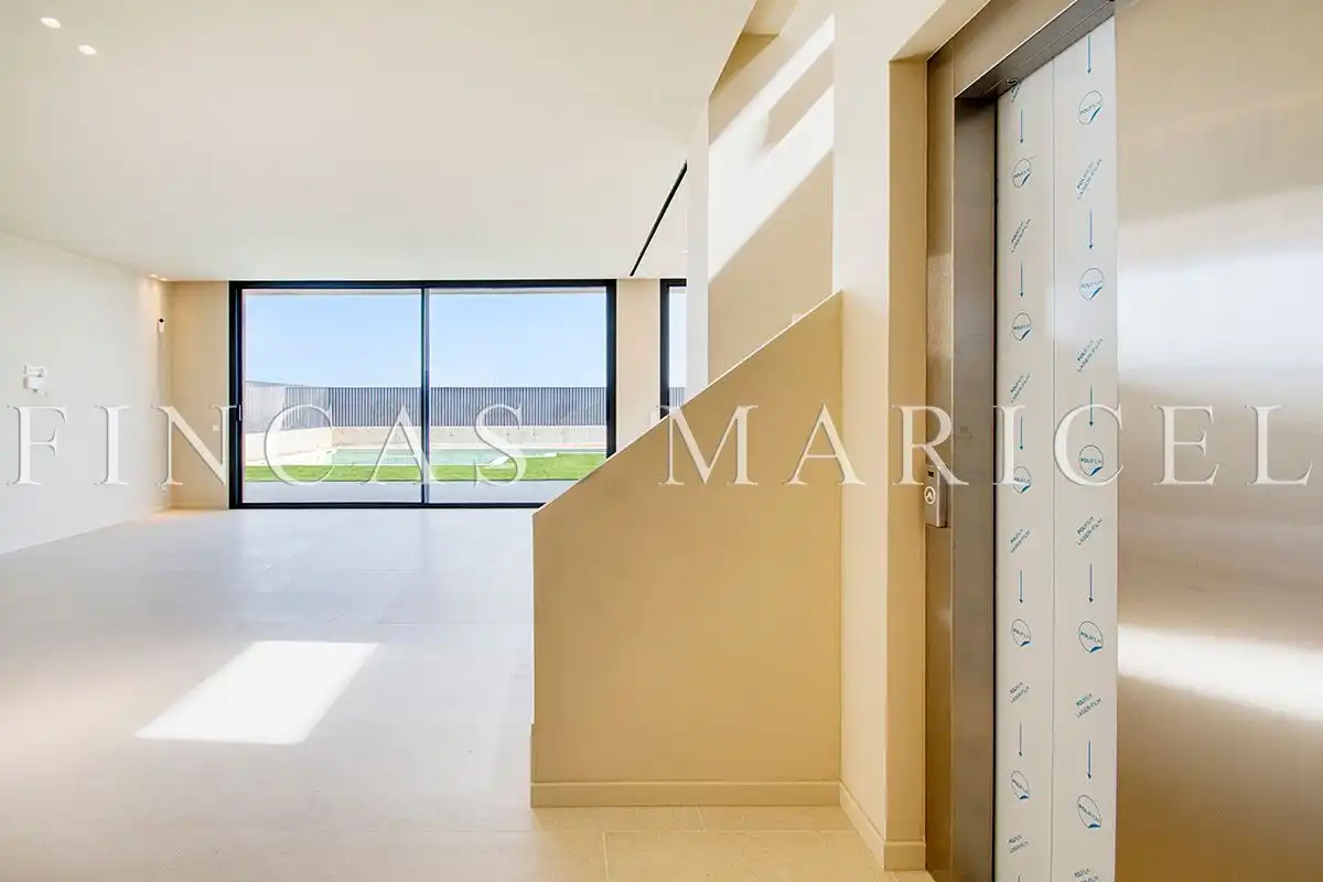 Houses for sale in Sitges  with Air Conditioner, Heating and Private garden