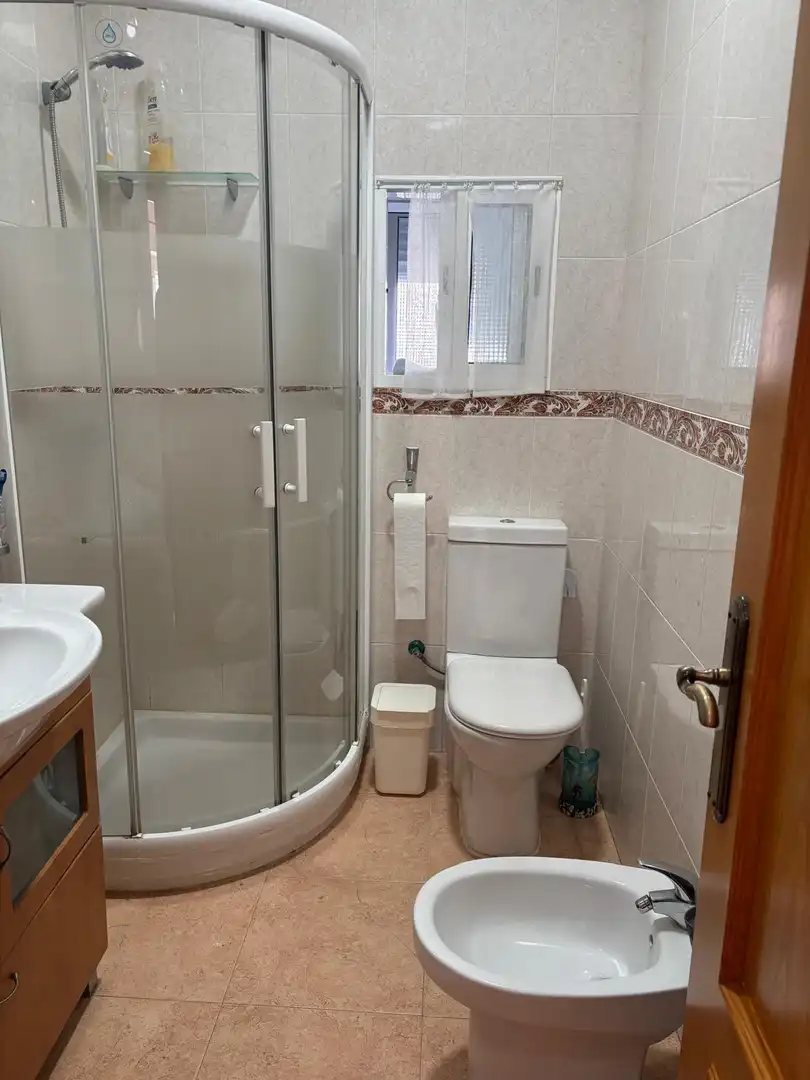 Baño de Piso en venta en Barbate con Trastero y Amueblado