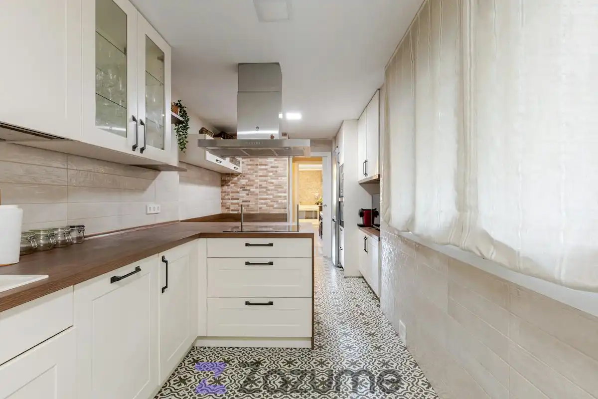 Piso con jardín en alquiler en Paseo de la R. Cristina, imagen 7