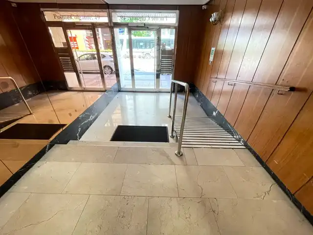 Office space with lift to rent in Calle del Puente Colgante 49, imagen 15