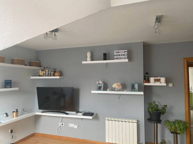 Piso en Venta en Calle Ronda, 30 en Fuensaldaña