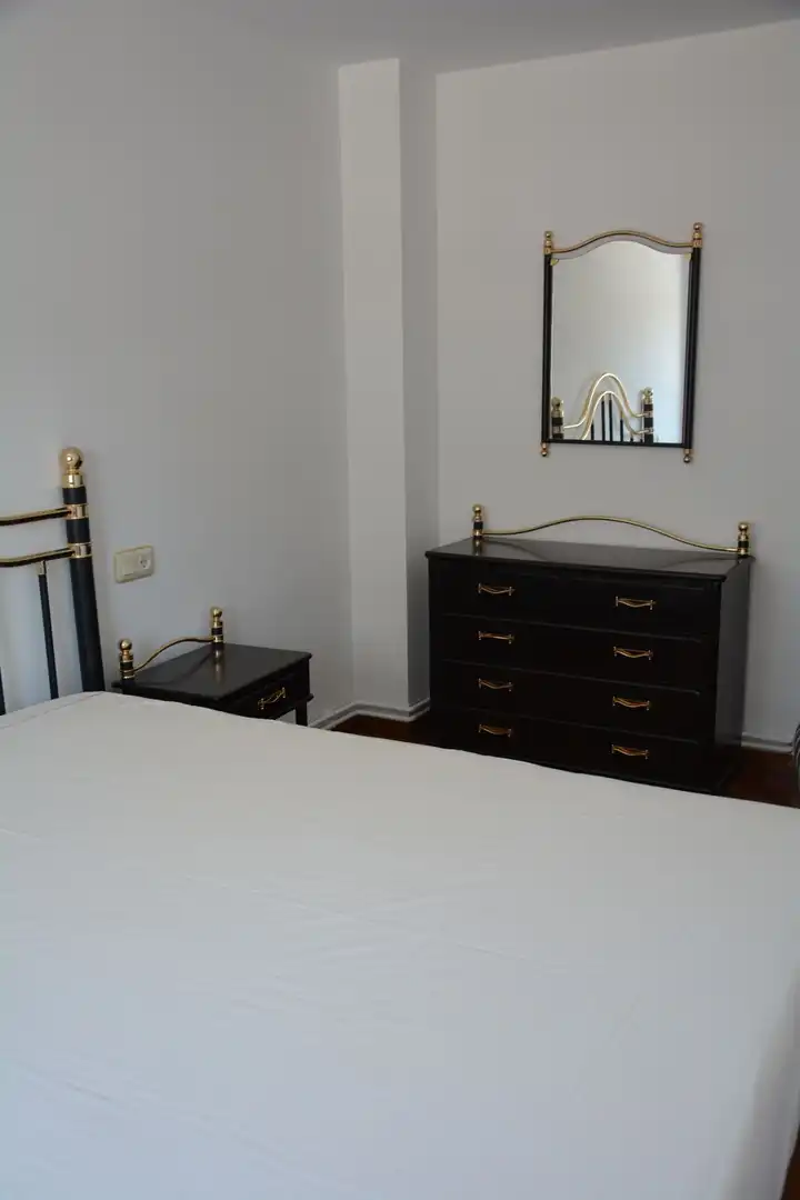 Bedroom of Flat for rent in Culleredo  with Heating and Furnished