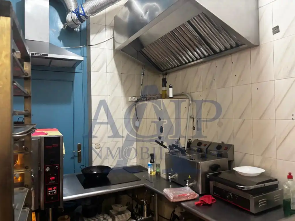 Cocina de Local de alquiler en Valencia