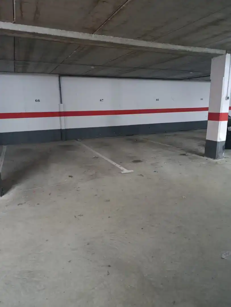 Aparcament de Pis en venda en Palencia Capital