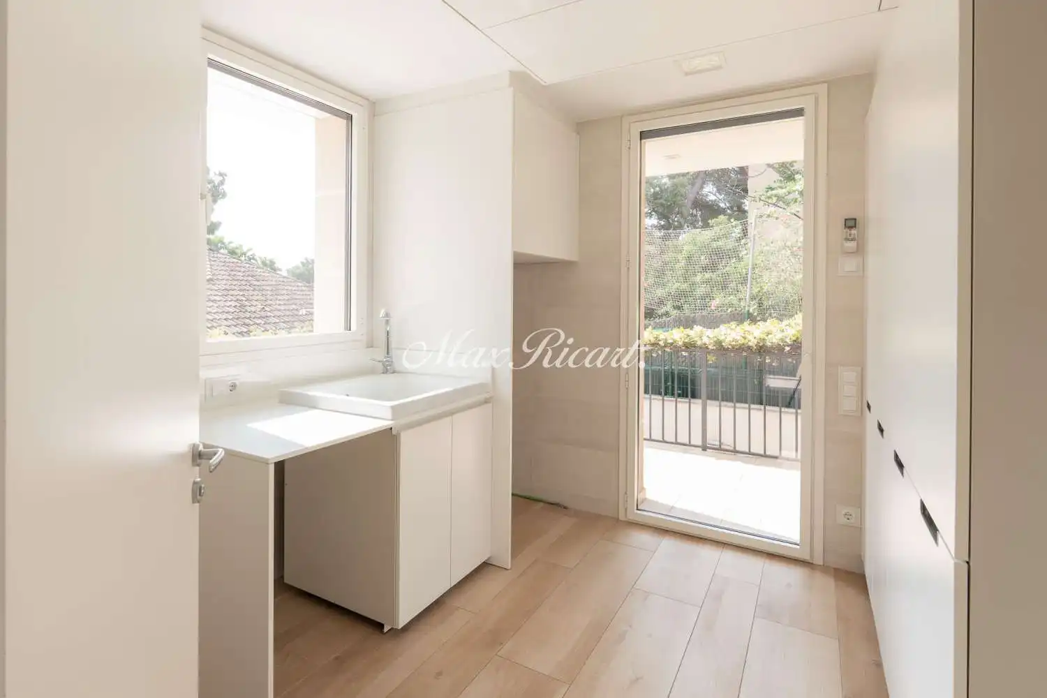 Cocina de Casa o chalet en venta en Barcelona con Aire acondicionado, Calefacción y Terraza