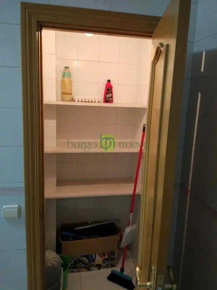 Bathroom of Apartments for rent in León Capital   with Heating, Terrace and Furnished