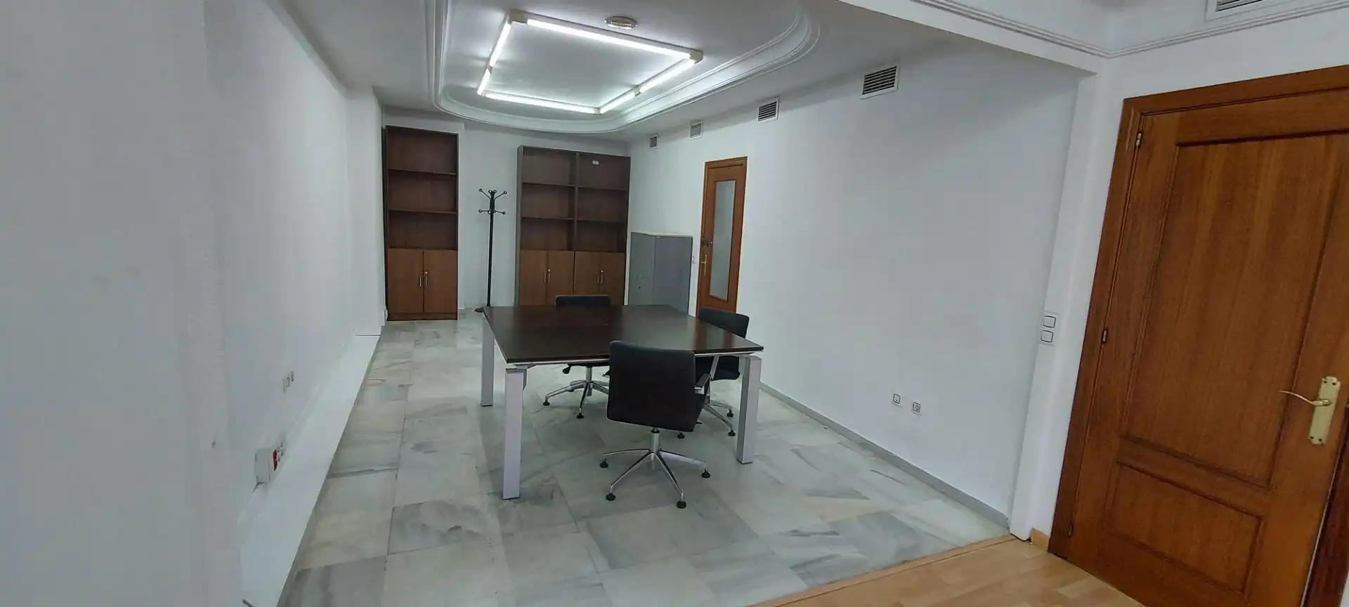 Oficina de lloguer a Calle de José Jesús García Díaz 1, imagen 3