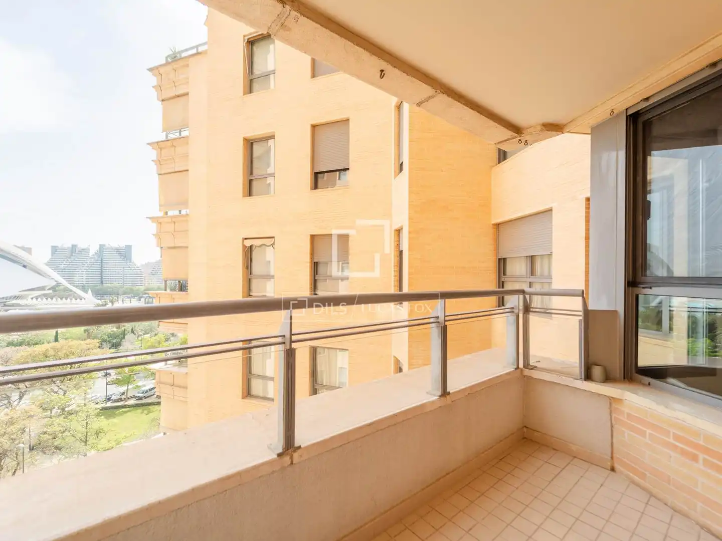 Terraza de Piso en venta en Valencia con Aire acondicionado, Calefacción y Jardín privado