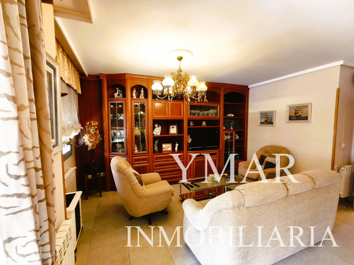Living room of Flat for sale in Alcorcón  with Air Conditioner, Heating and Terrace
