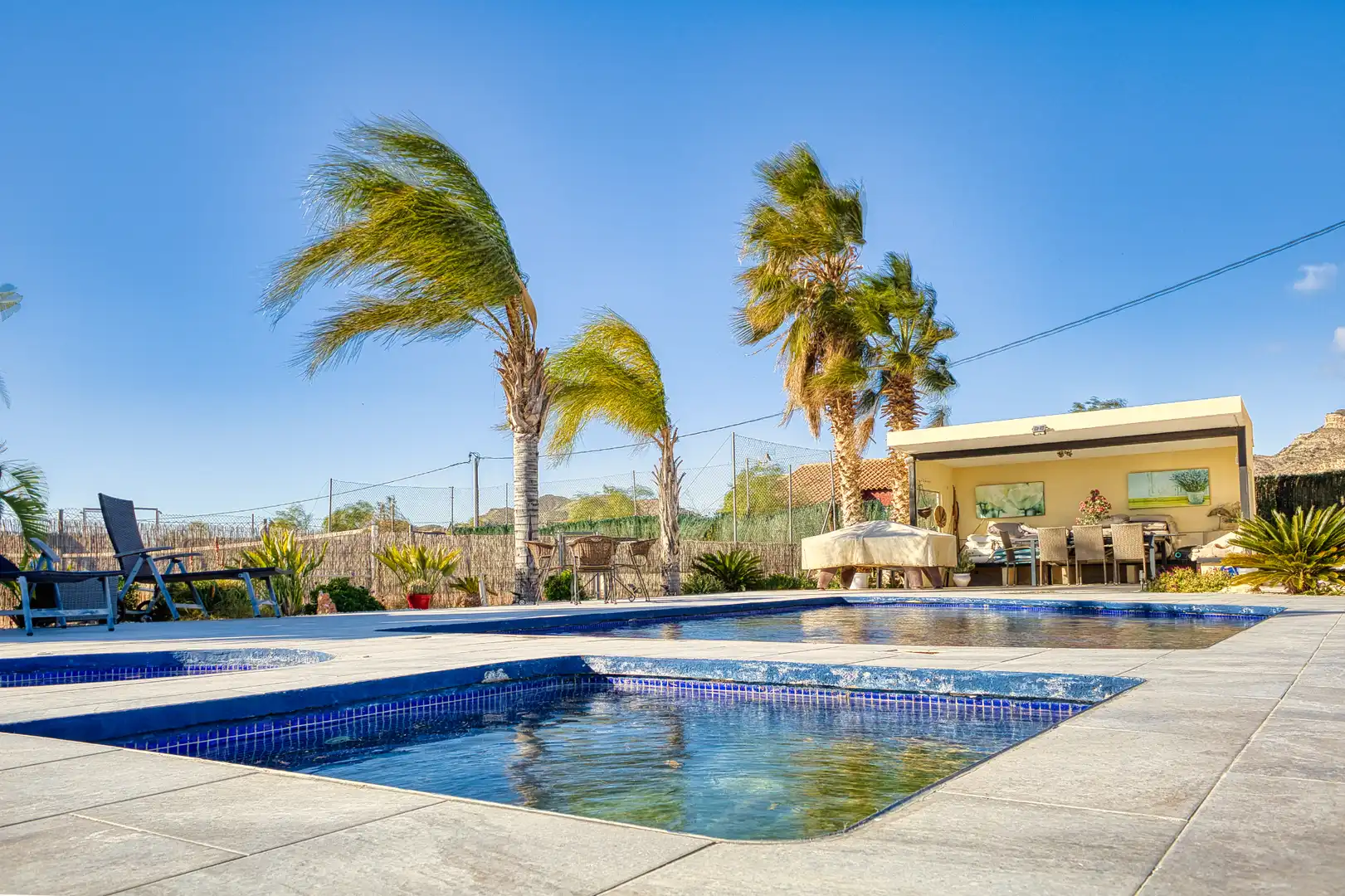 Piscina de Casa o xalet en venda en Jijona / Xixona amb Aire condicionat, Calefacció i Jardí privat