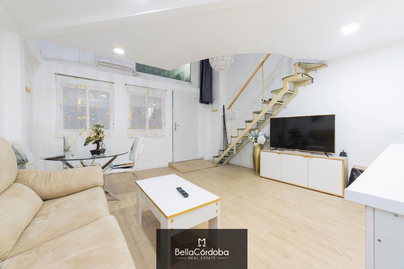 Living room of Duplex for sale in  Córdoba Capital  with Air Conditioner, Heating and Furnished