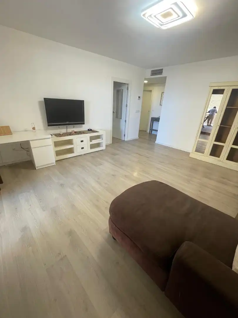 Flat for sale in PAU 5