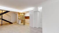 Duplex for sale in Girona Capital  with Air Conditioner, Heating and Terrace