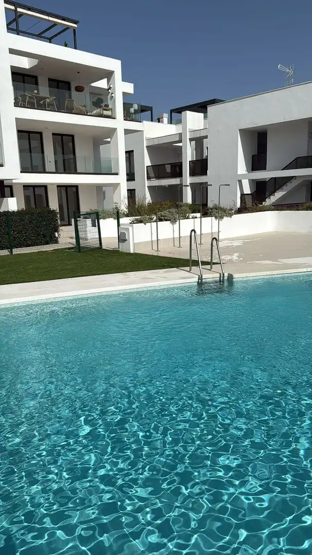 Apartment with pool for sale in del higuerron, imagen 21