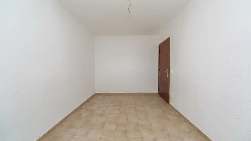 Dormitori de Pis en venda en Santa Coloma de Gramenet