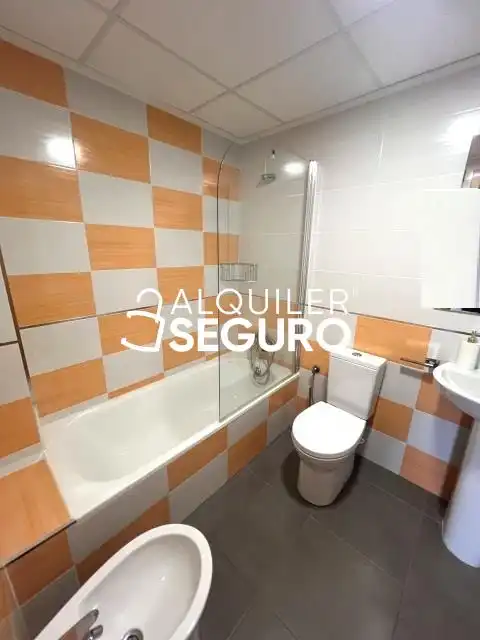 Baño de Piso de alquiler en Ceutí, Murcia