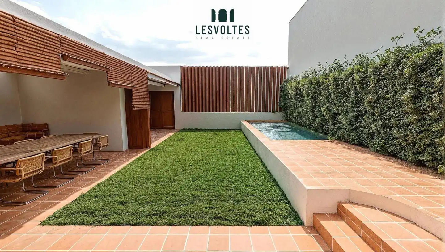 Casa con piscina en venta en Carrer Samaria, imagen 11