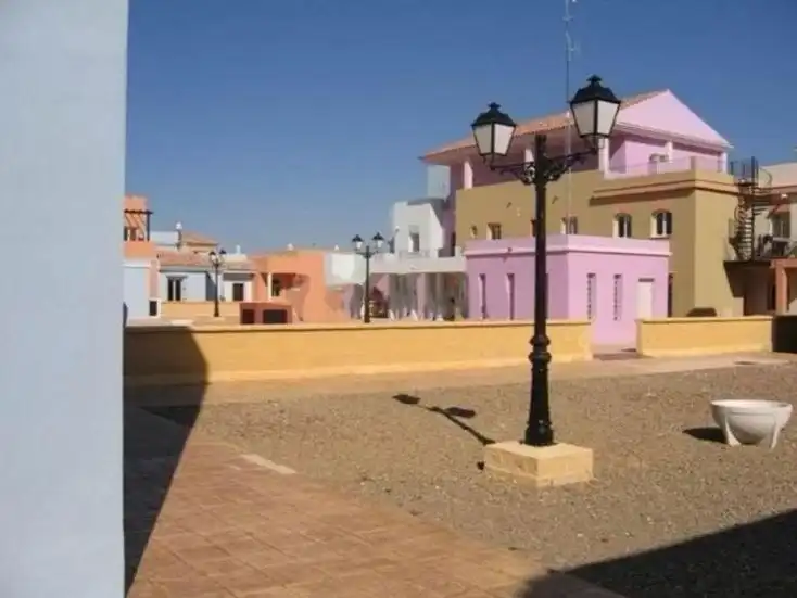 Vista exterior de Piso en venta en Burguillos, Sevilla