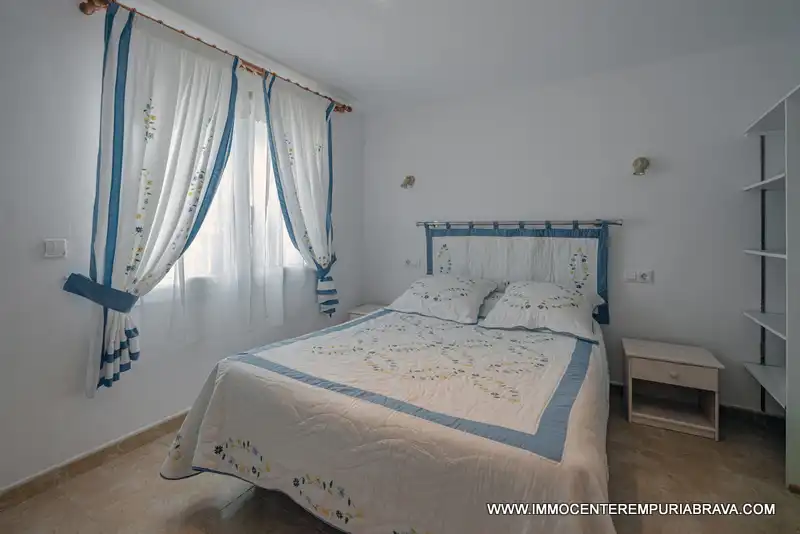 Bedroom of Ground floor for sale in Roses  with Terrace and Storage room