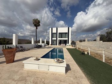 Villa avec piscine à vendre à Crevillent