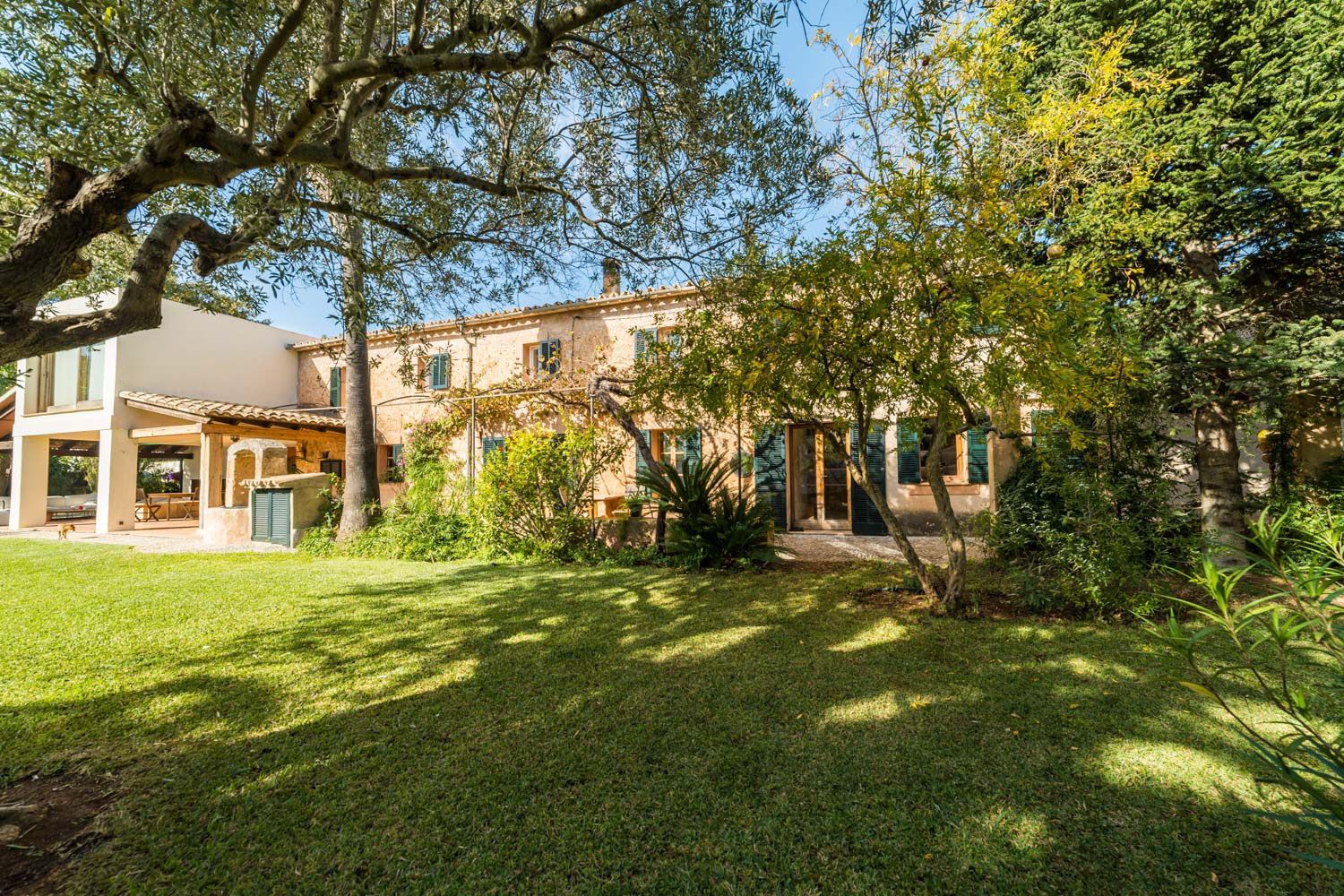 Jardí de Casa o xalet en venda en Santa María del Camí amb Calefacció, Jardí privat i Terrassa