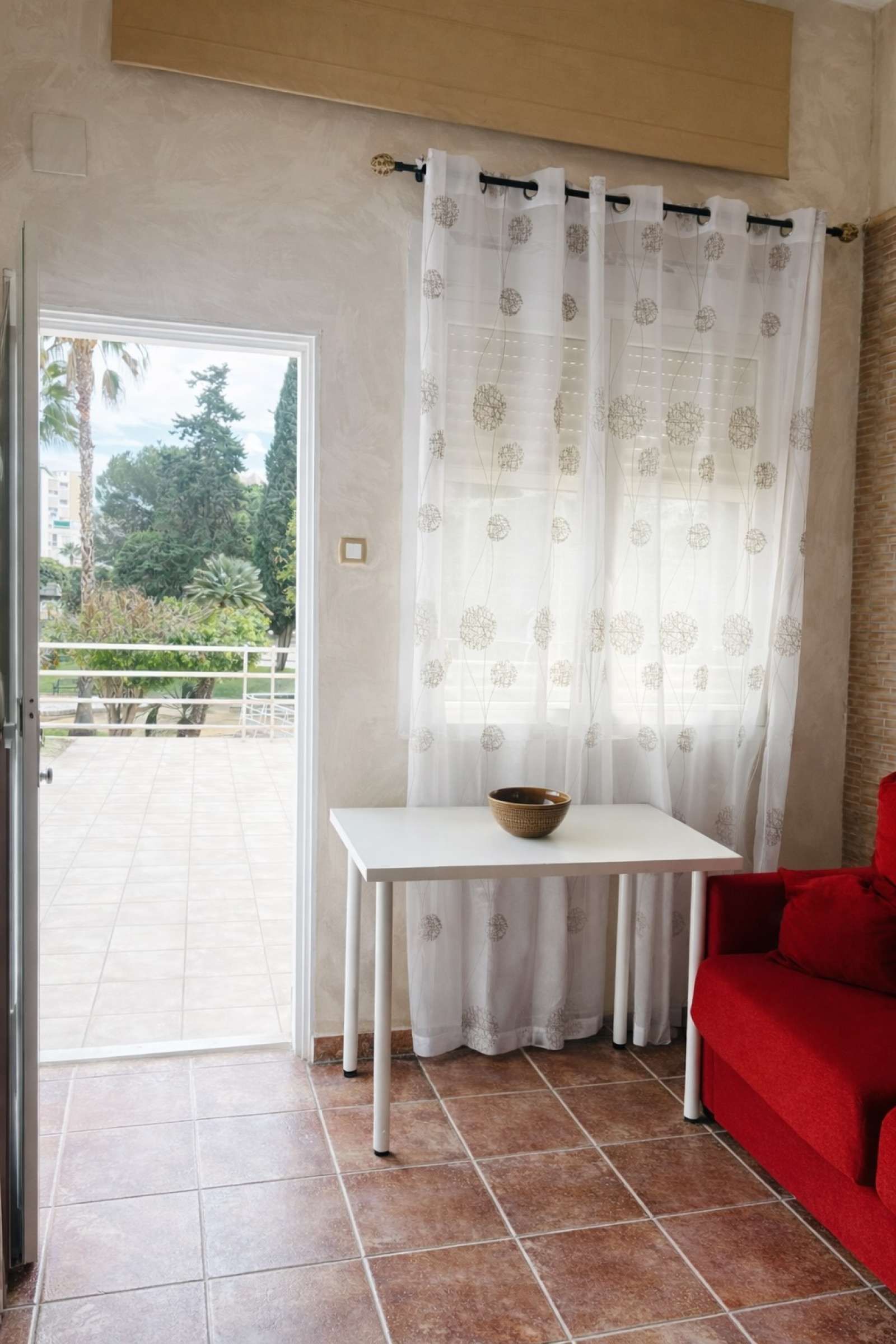 Dormitori de Apartament per a compartir en Alicante / Alacant amb Aire condicionat, Calefacció i Terrassa