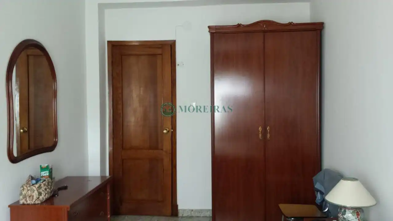 Habitación de Casa o chalet en venta en Ourense Capital  con Calefacción y Jardín privado