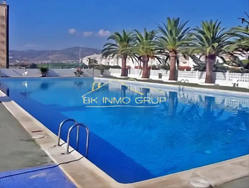 Piscina de Apartament en venda en Peñíscola / Peníscola amb Terrassa, Moblat i Piscina comunitària