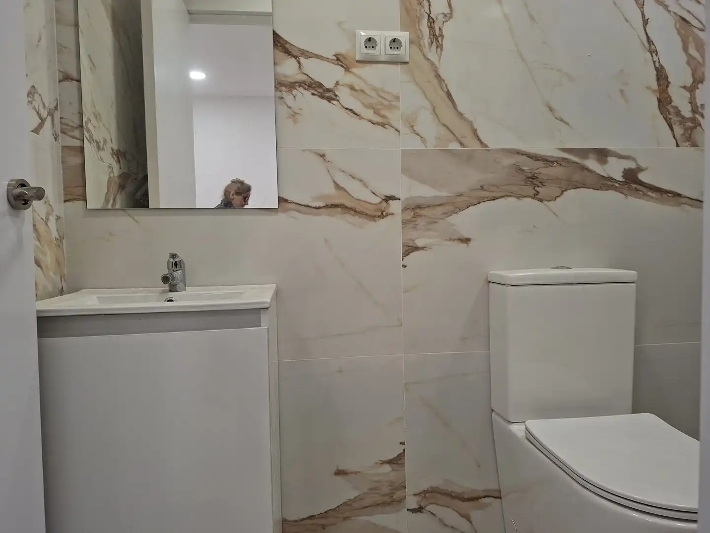 Baño de Local de alquiler en Sabadell