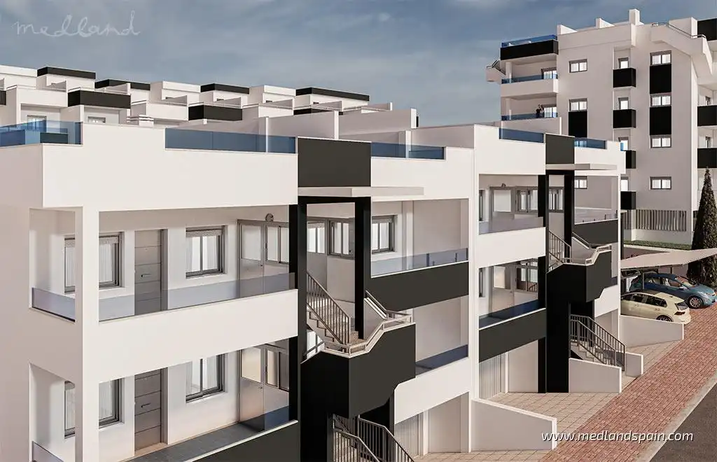 Apartment mit Pool zum Verkauf in Orihuela Costa