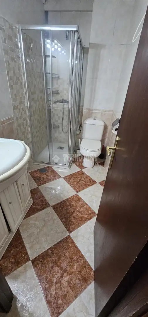 Badezimmer von Wohnung zur Miete in Huelva