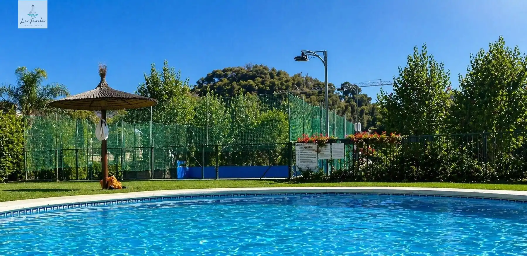 Swimming pool of Detached homes for rent in Málaga  with Air Conditioner, Heating and Terrace