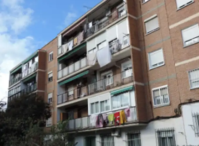 Vista exterior de Piso en venta en Móstoles