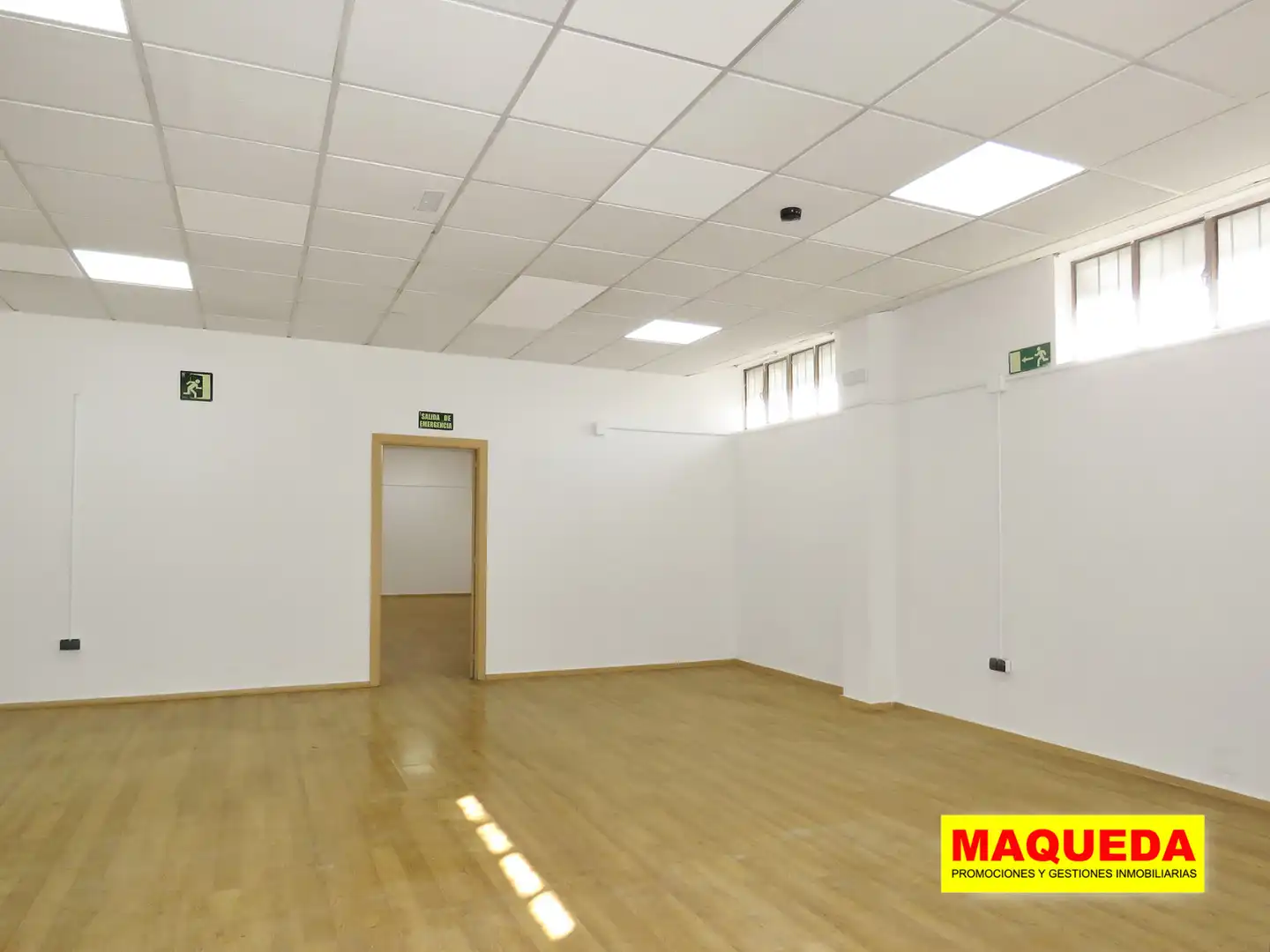 Nave industrial de alquiler en Leganés con Alarma