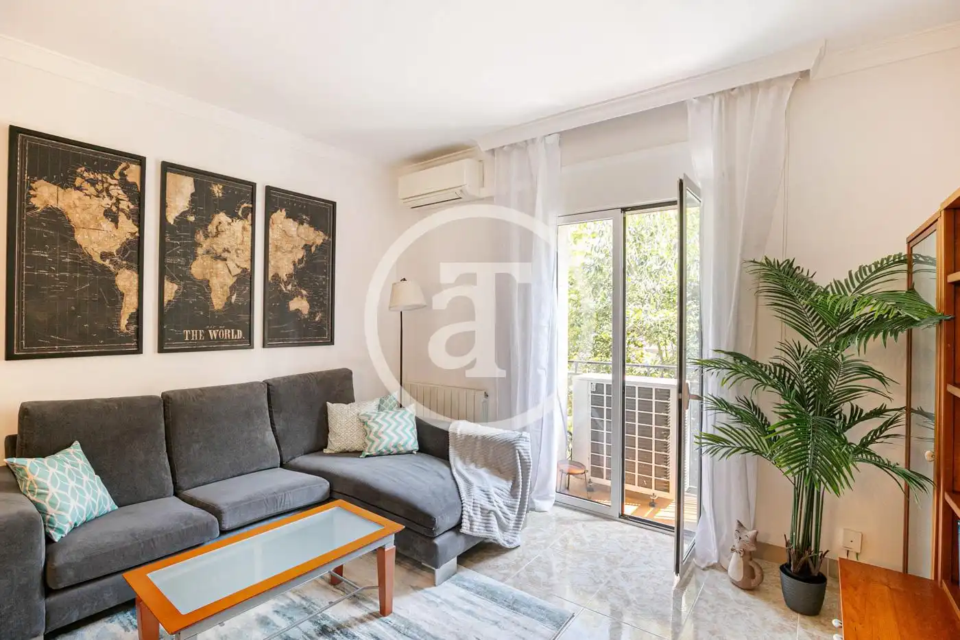 Wohnzimmer von Wohnung zur Miete in  Barcelona Capital mit Klimaanlage, Heizung und Möbliert