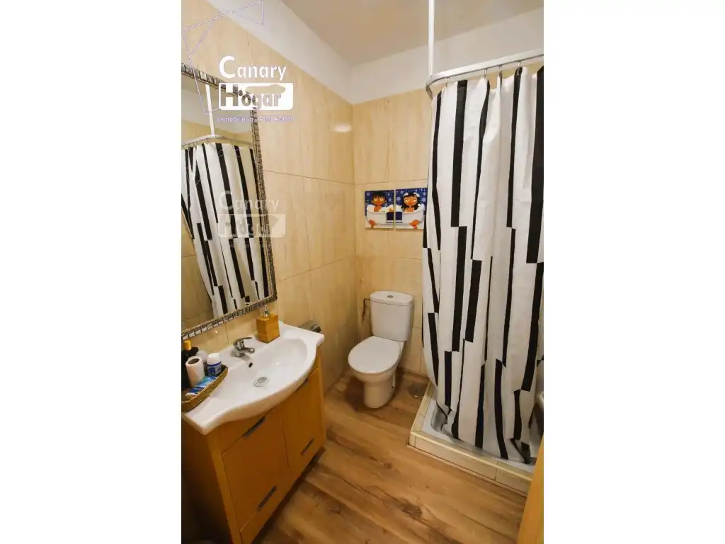 Badezimmer von Dachboden zum Verkauf in San Miguel de Abona mit Heizung, Privatgarten und Balkon